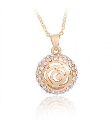 Gold Crystal Flower Necklace (3030010)